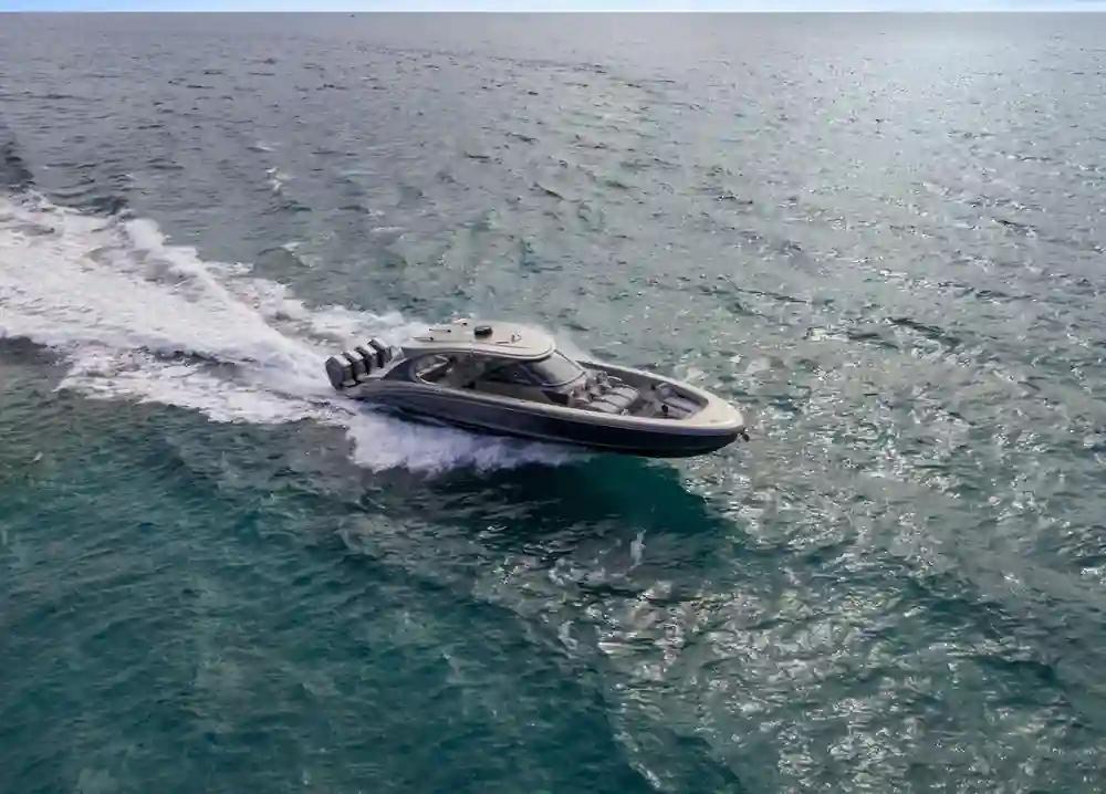 Mystic Powerboats M5200 For Sale