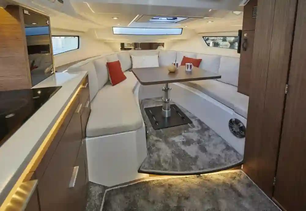 2026 Jeanneau Leader 10.5 WA for Sale in Fort Lauderdale, Florida Walk-around Boats 4