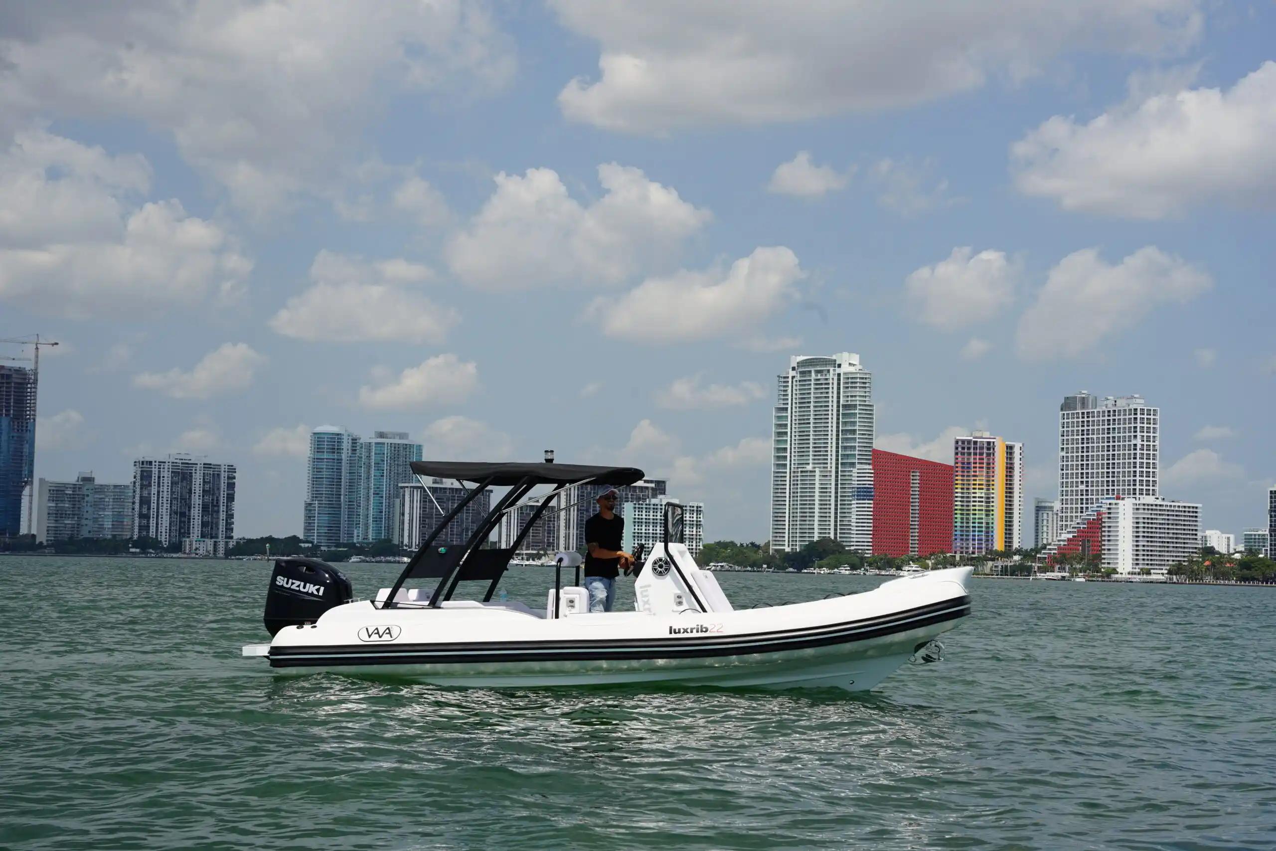 Aqvaboats Luxurib 22 For Sale