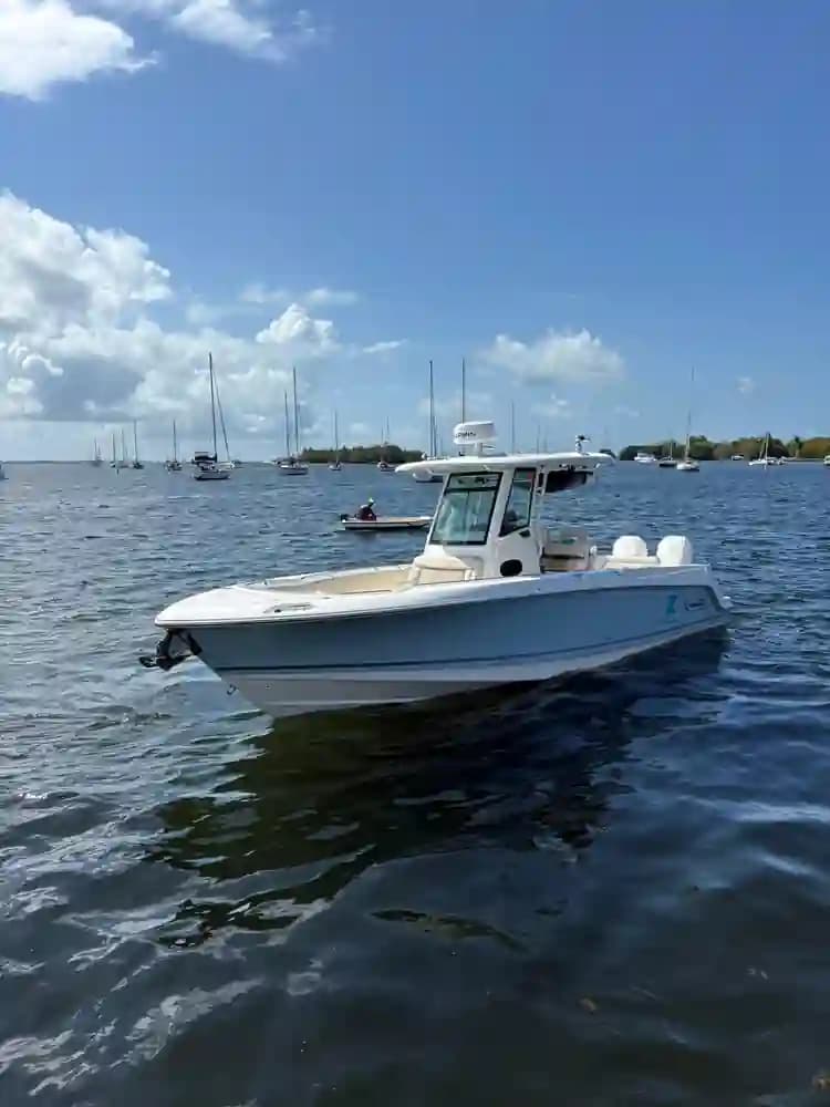 Boston Whaler 280 Outrage for Sale