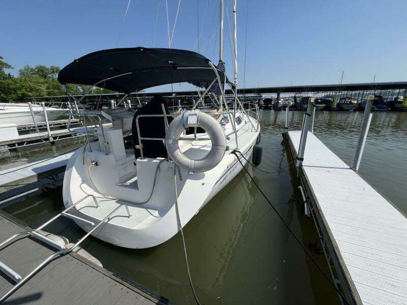 Catalina Yachts 320 for Sale