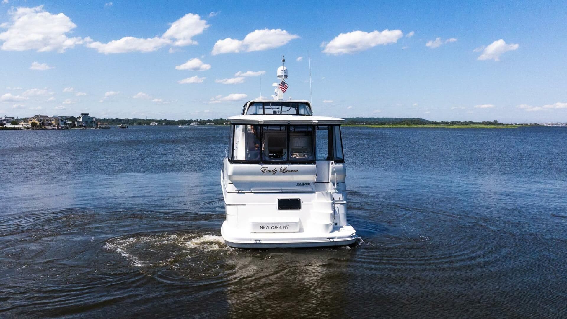 2004 Carver 466 Motor Yacht for Sale in Monmouth Beach, New Jersey Cruiser 5