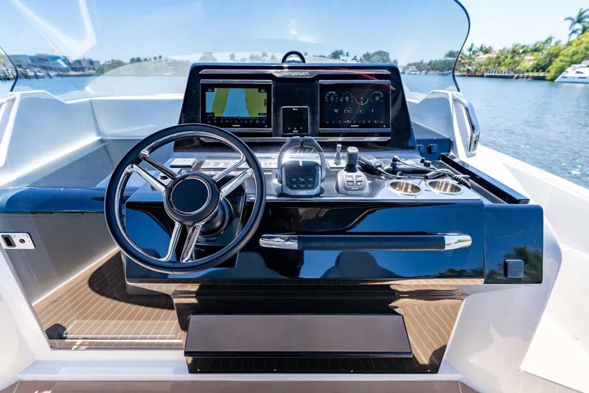 2024 Solaris Power 40 Open in vendita a Fort Lauderdale, Florida Walk-around Boats 2