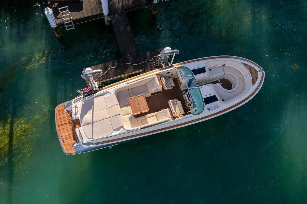 Chris-Craft Launch 32 For Sale