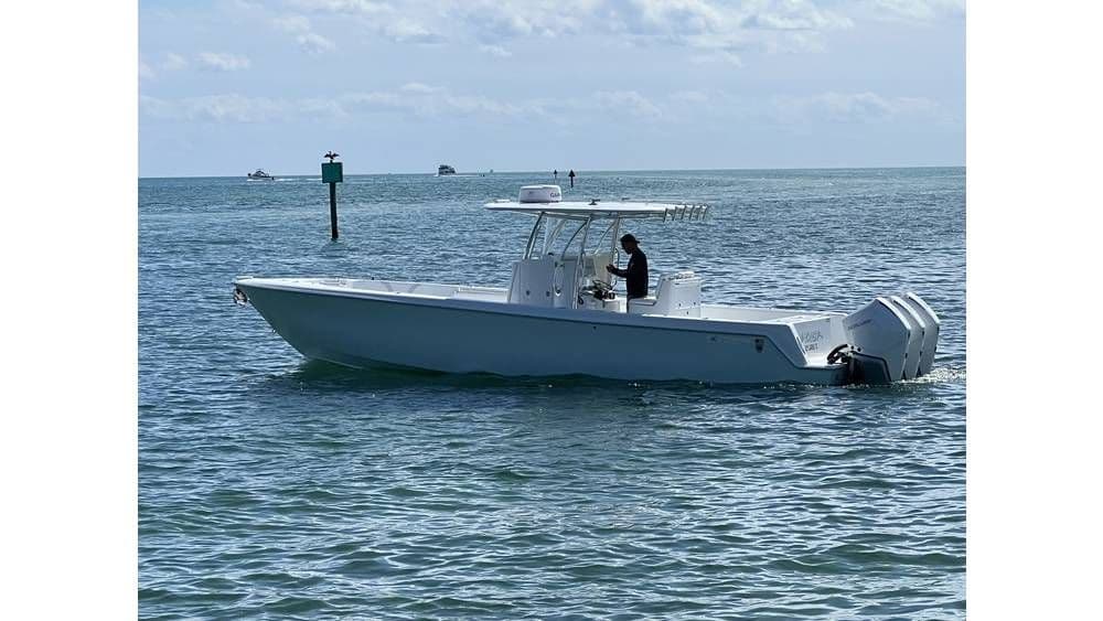 Contender 35ST for Sale