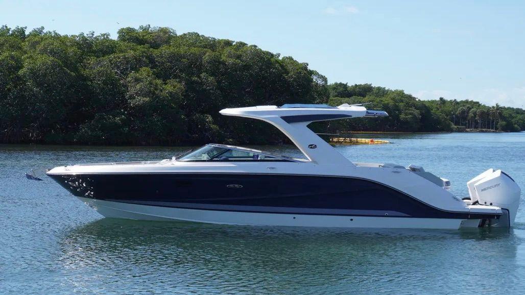 Sea Ray SLX 310 Outboard a la venta