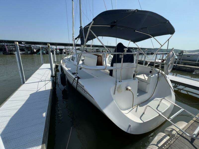 Catalina Yachts 320 for Sale