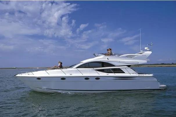 2006 Fairline Phantom 50