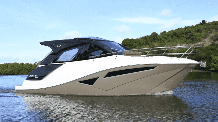 Yacht