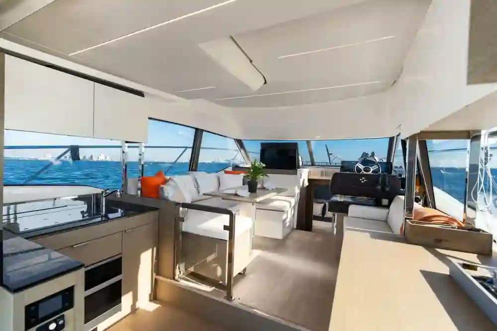 2020 Prestige F420 for Sale in Coral Gables, Florida Flybridge 2