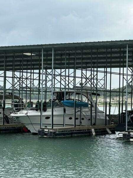 2007 Regal 4460 Commodore