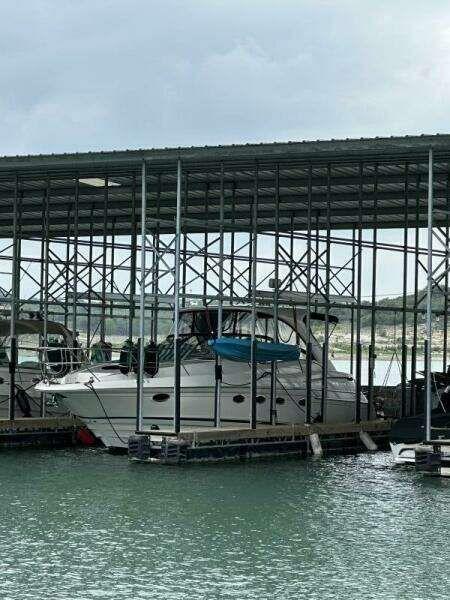 Regal 4460 Commodore For Sale