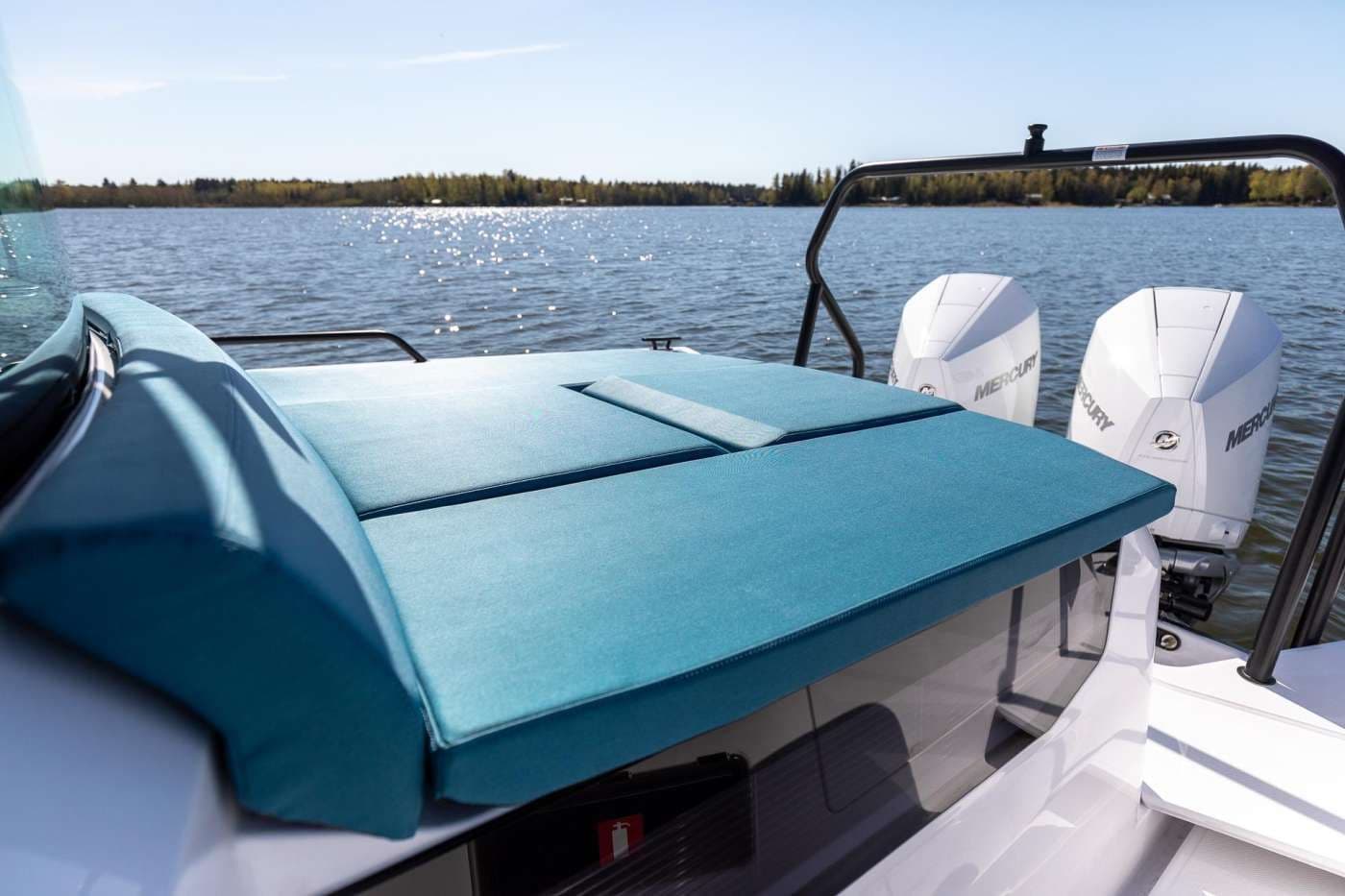 Axopar 37 XC Cross Cabin for Sale