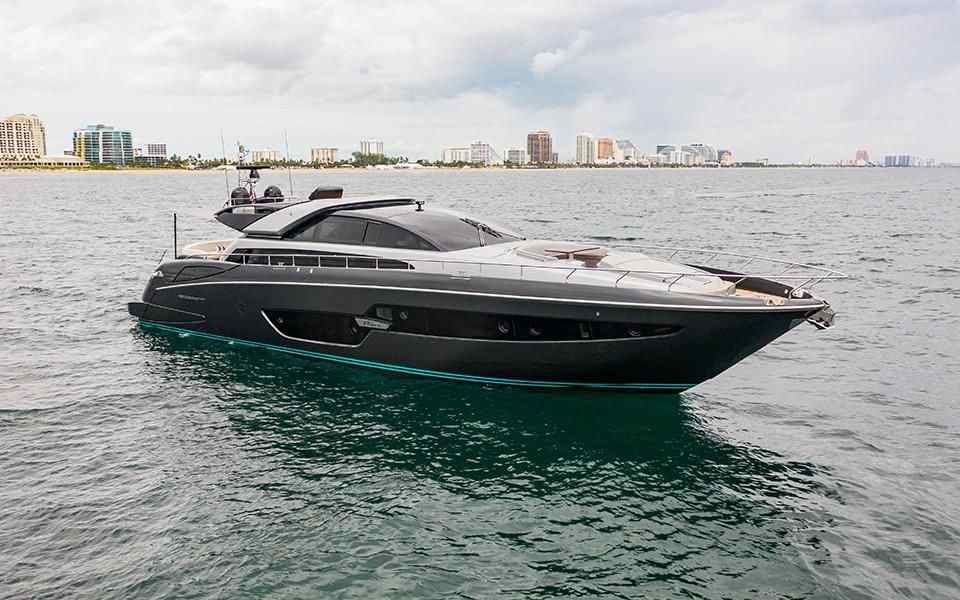 Yacht