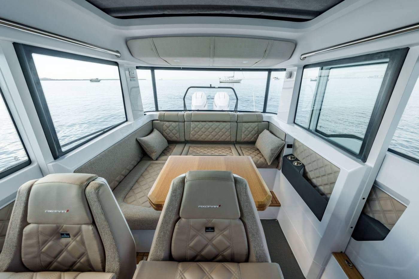 2025 Axopar 37 XC Cross Cabin for Sale in San Diego, California Center Console 3