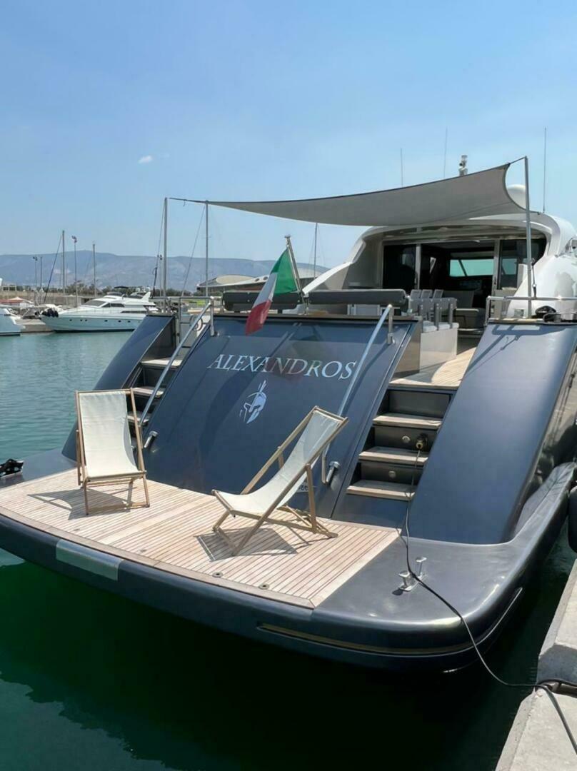 2011 Tecnomar Velvet 90