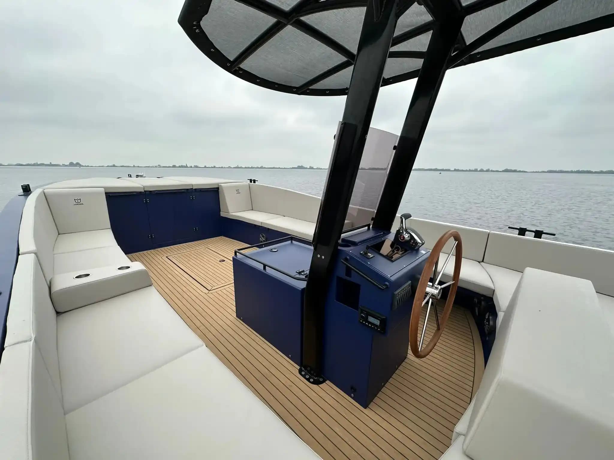 2023 Lekker Damsko 1000 for Sale in Antibes, FR Center Console 4