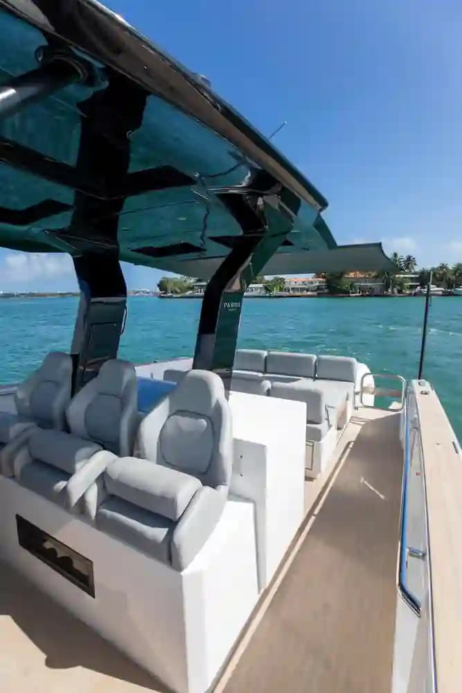 2022 Pardo Yachts P38 in vendita a Miami Beach, Florida Center Console 5