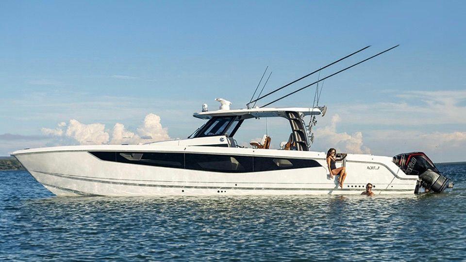 Aquila 47 Molokai For Sale
