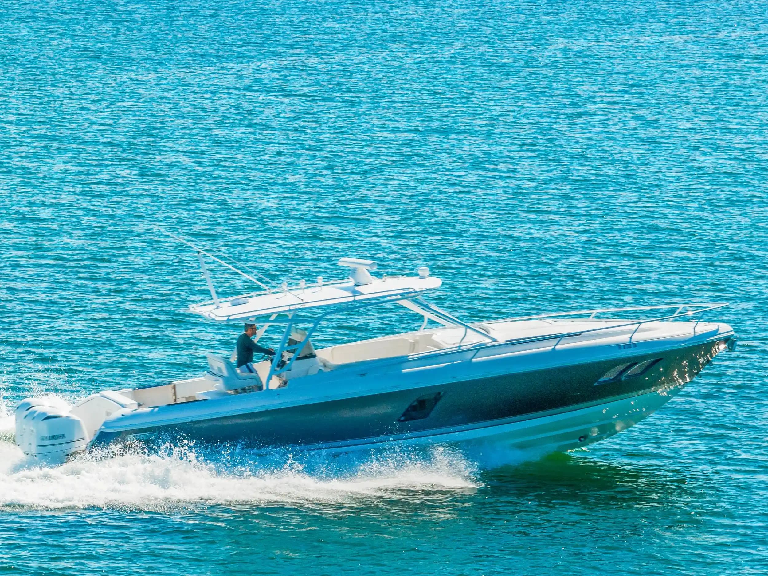 Intrepid Powerboats 400 Cuddy for Sale