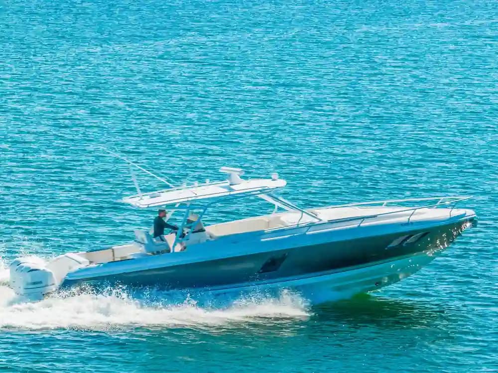 Intrepid Powerboats 400 Cuddy for Sale