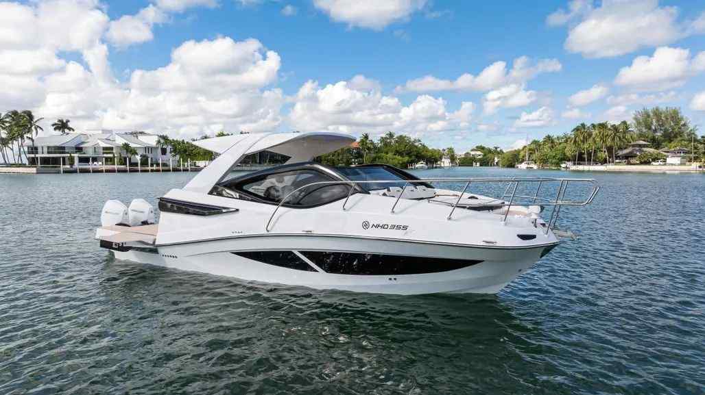 Yacht