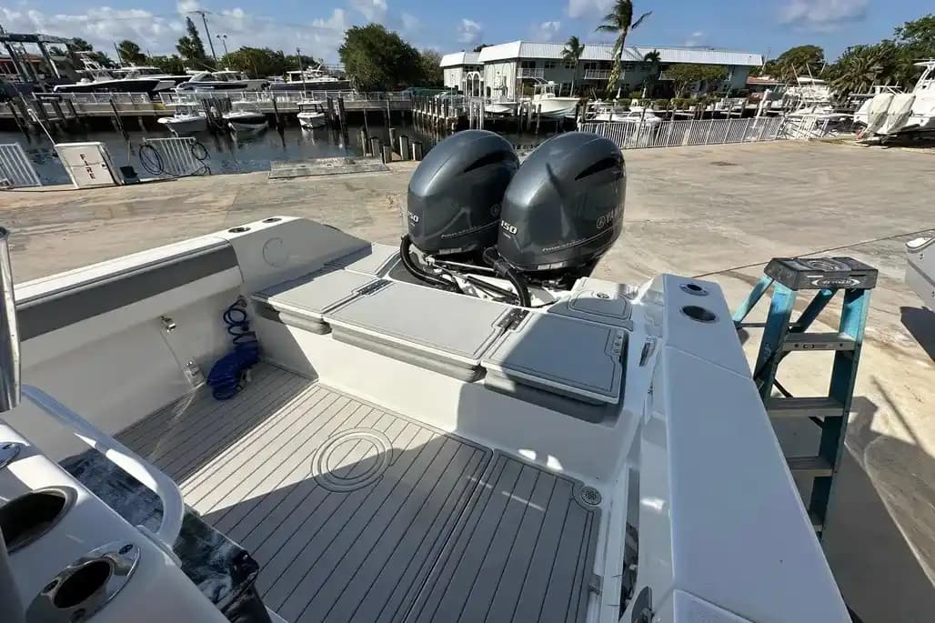 2021 Release 240 RX for Sale in Pompano Beach, Florida Center Console 5