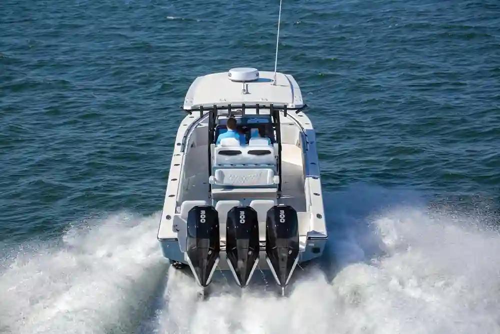 Fountain Powerboats 34CC in vendita