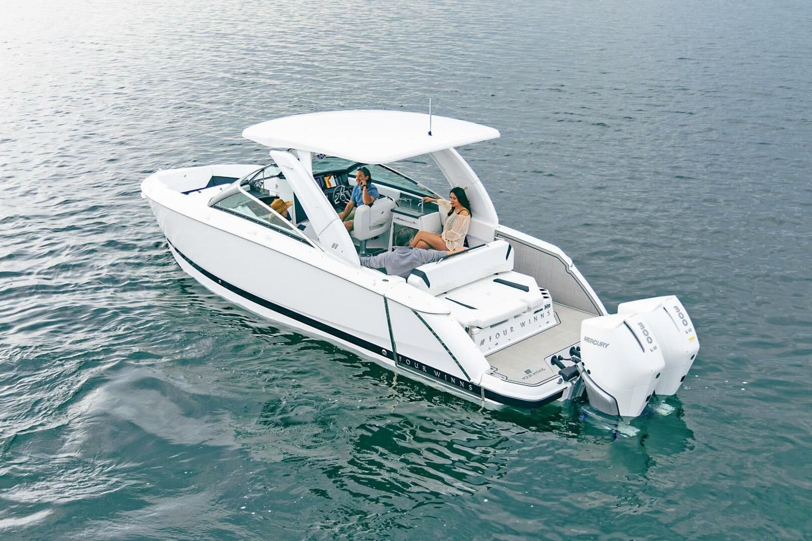 Four Winns H9 OB for Sale