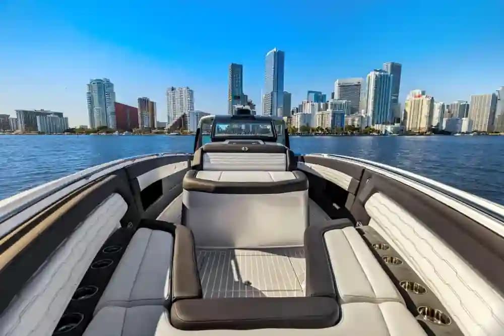 2022 Cigarette Racing 42' Auroris for Sale in Miami, Florida Center Console 4