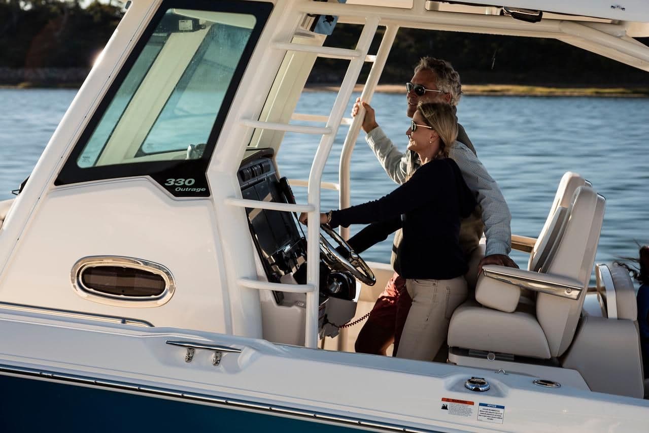 2025 Boston Whaler 330 Outrage for Sale in Harbor Springs, Michigan Center Console 1