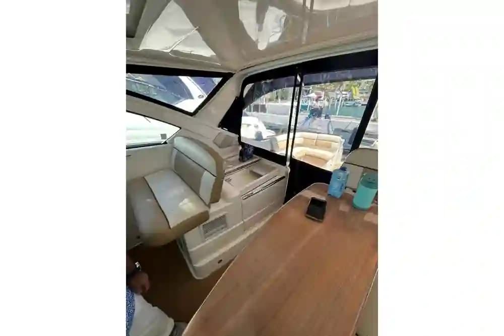 2012 Tiara Yachts 3100 Coronet for Sale in Boca Chica, DO Express Cruiser 3