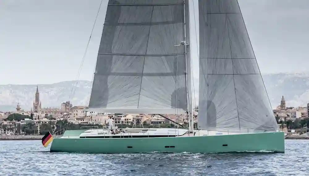 Y Yachts Y8 for Sale