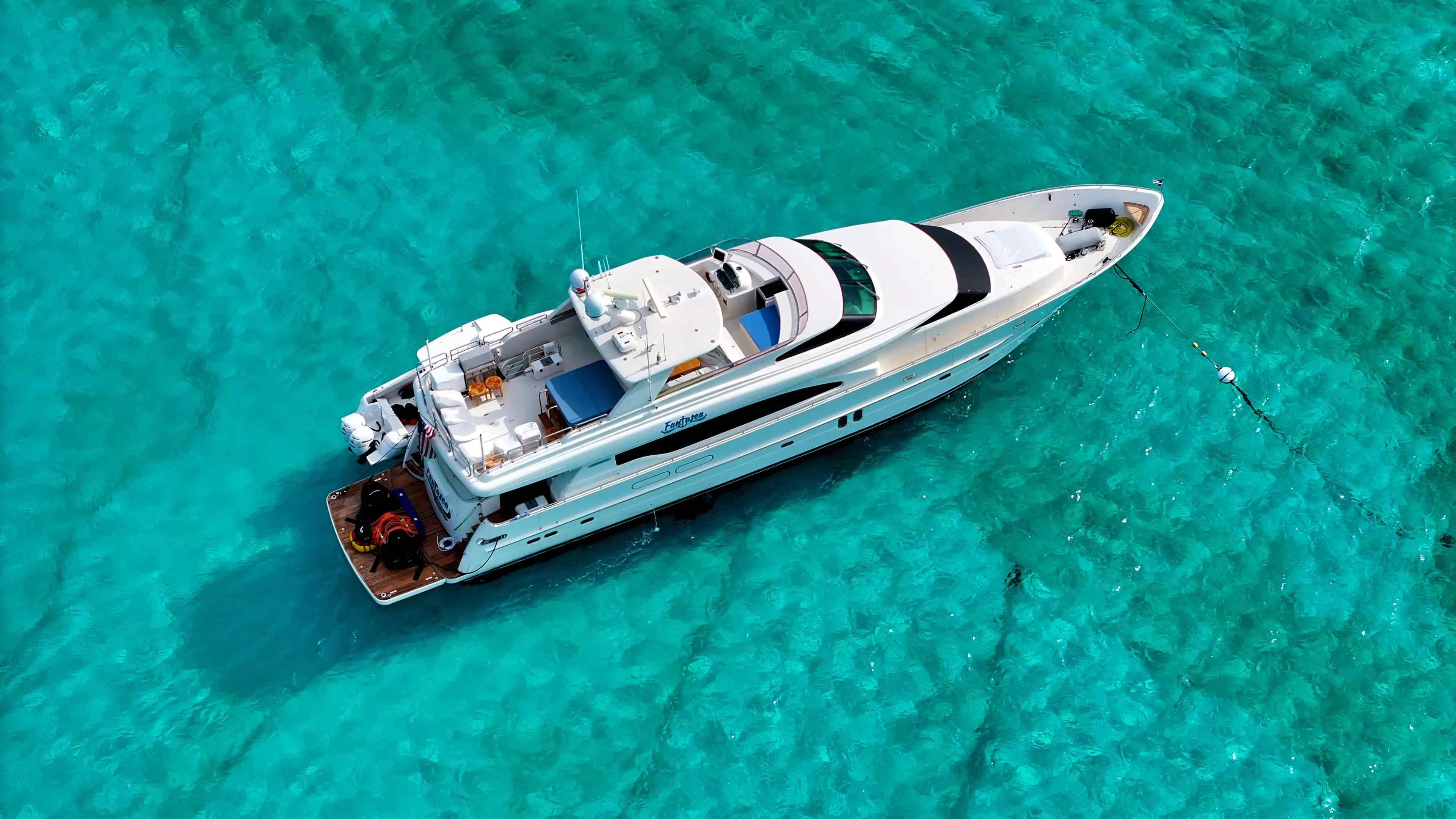 Yacht