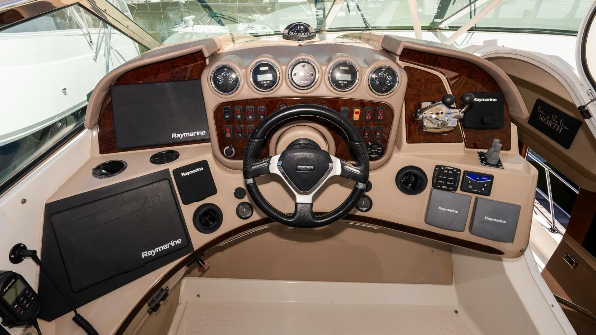 2005 Carver 56 Voyager for Sale in Greenport, New York Cruiser 2
