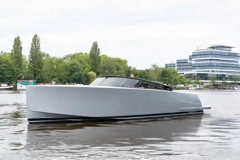 VanDutch Yachts 40 For Sale