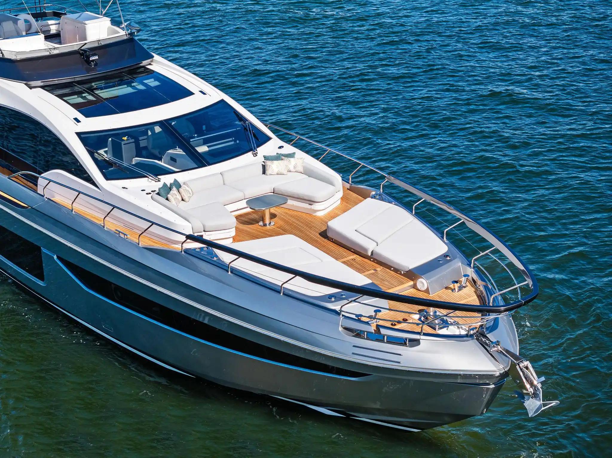 Azimut S8 For Sale