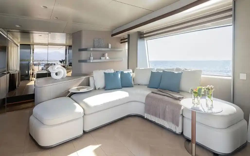 2024 Azimut Magellano 30M Sold in Cannes, FR Motor Yacht 2