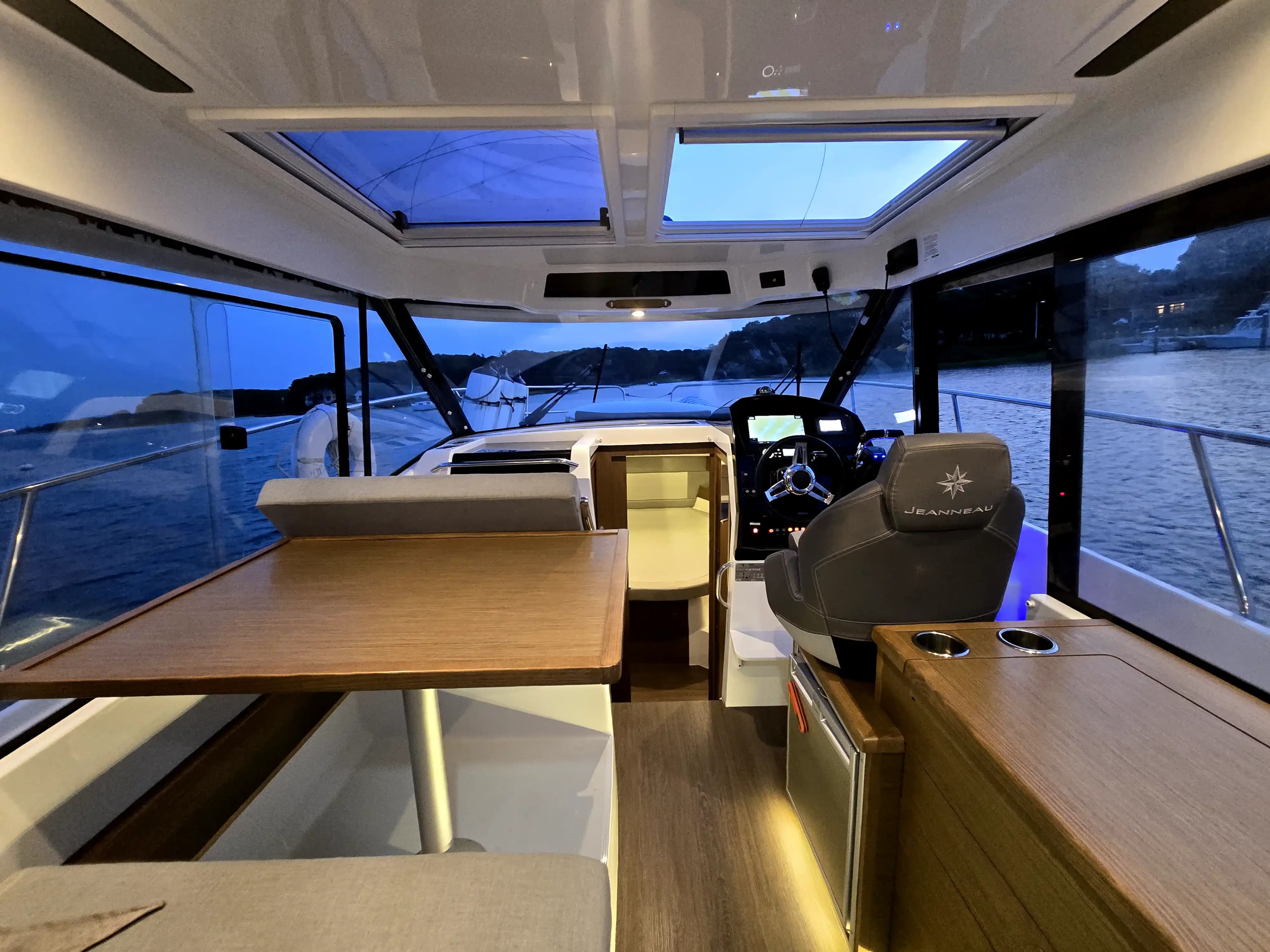 2021 Jeanneau NC 895 for Sale in Falmouth, Massachusetts Express Cruiser 5