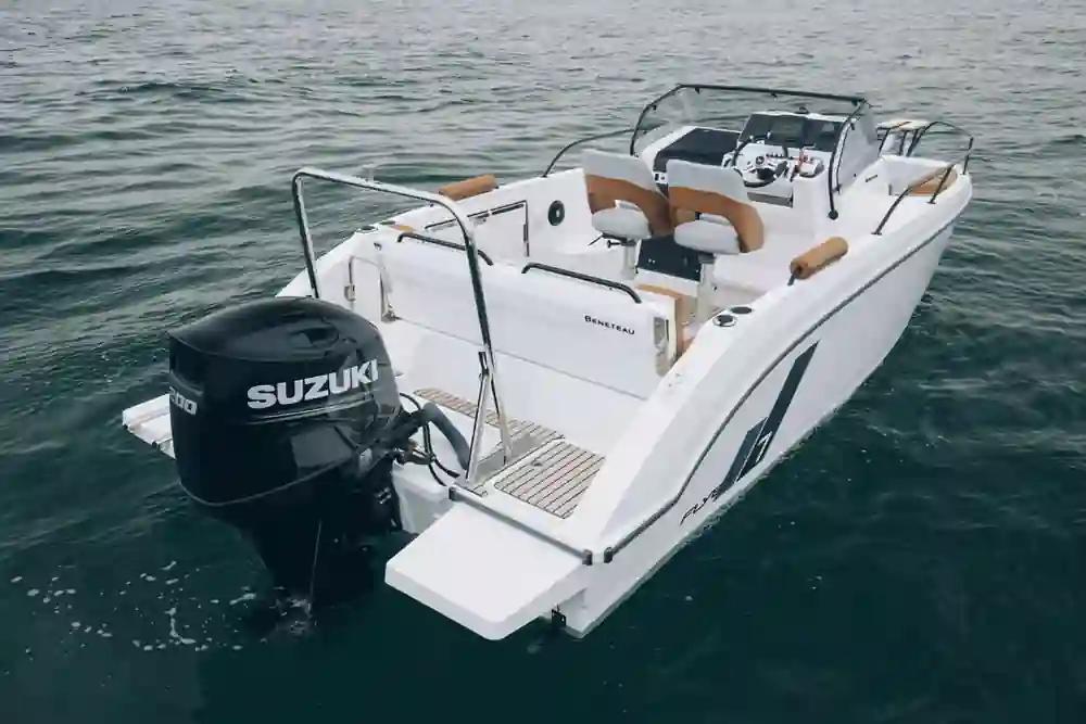 Beneteau Flyer 7 SUNdeck For Sale