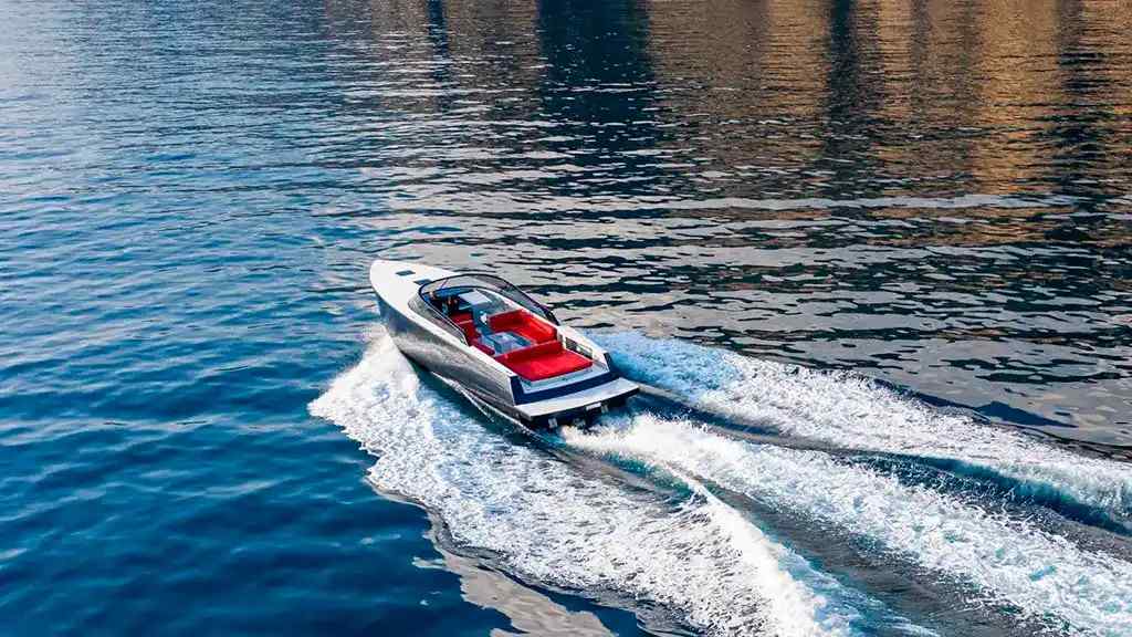 Yacht