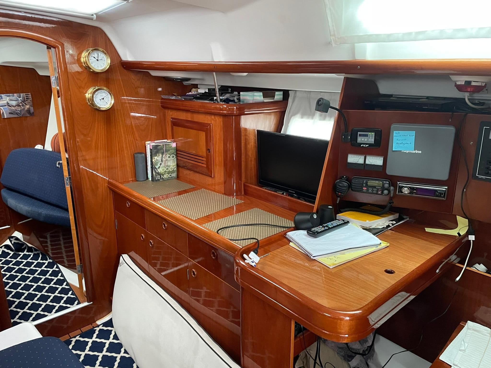 2004 Beneteau 393 for Sale in New Bedford, Massachusetts Daysailer 5