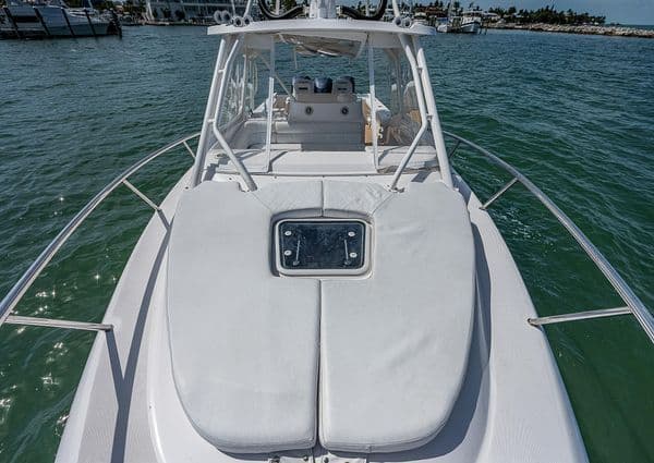 2010 Everglades Boats 350LX Sold in Key Biscayne, Florida Cuddy Cabin 3