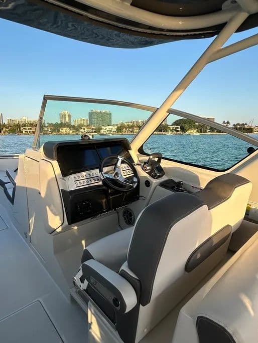 2024 Crownline 260 DC for Sale in Miami, Florida Dual Console 1