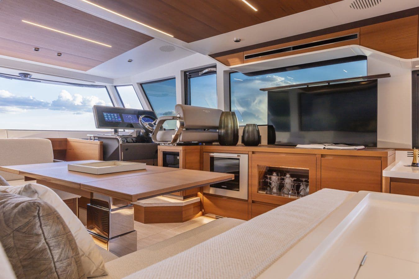 2025 Pardo Yachts E60 zum Verkauf in Sassenheim, NL Flybridge 1
