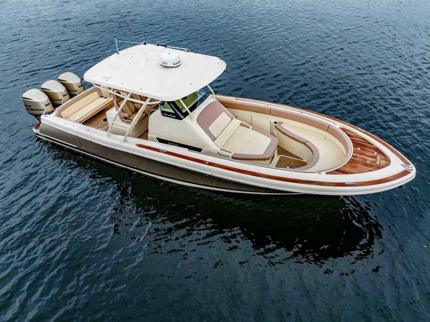 Yacht