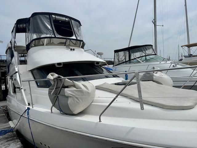 Silverton 352 Motor Yacht For Sale