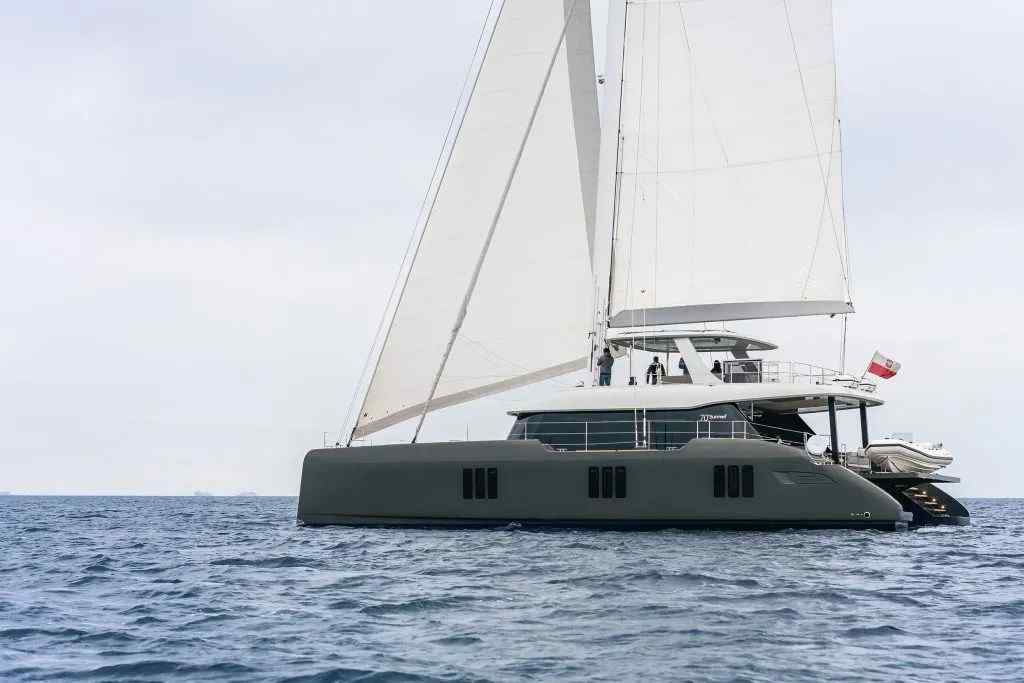 Yacht