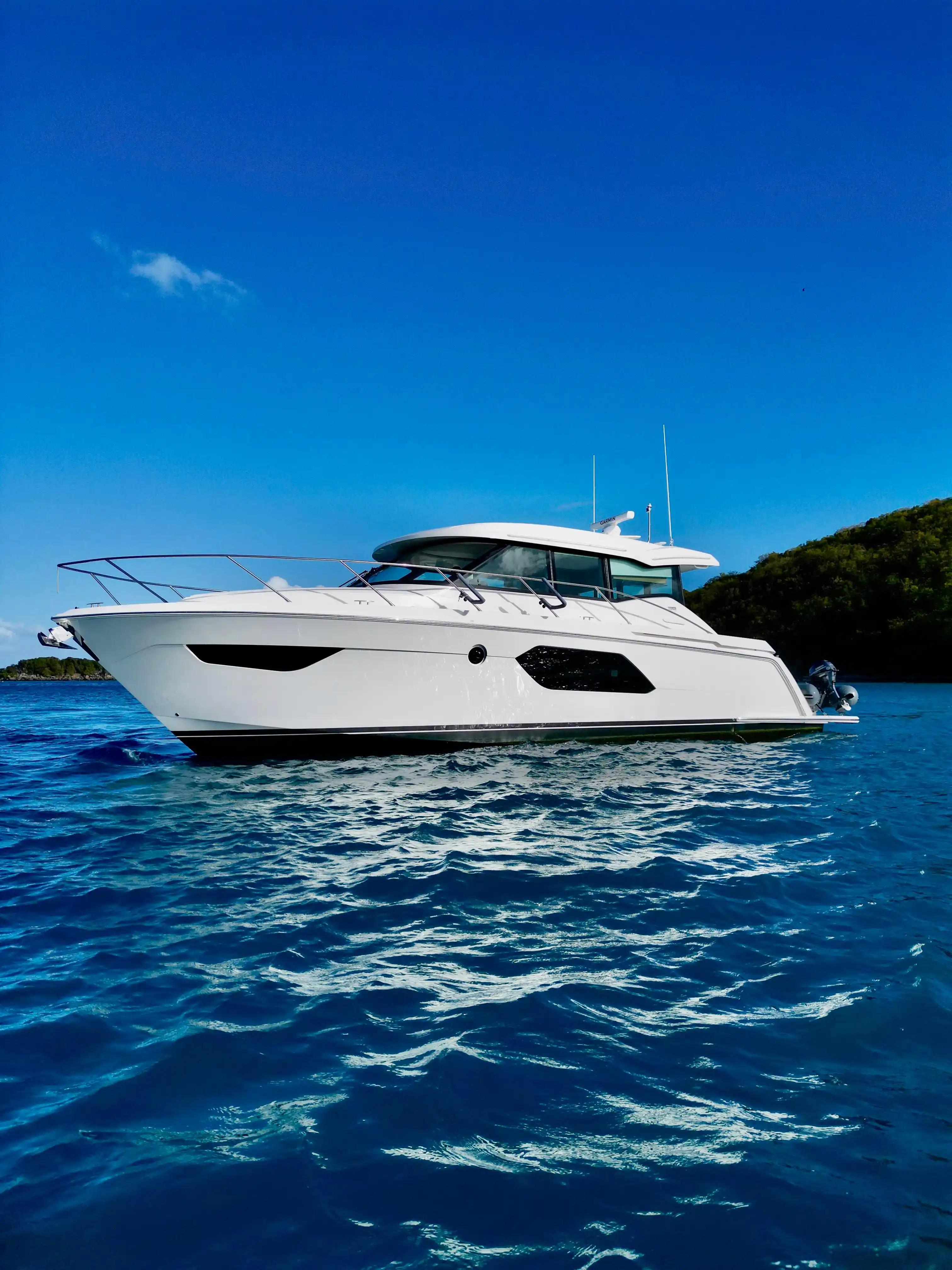 Tiara Yachts C49 Coupe For Sale