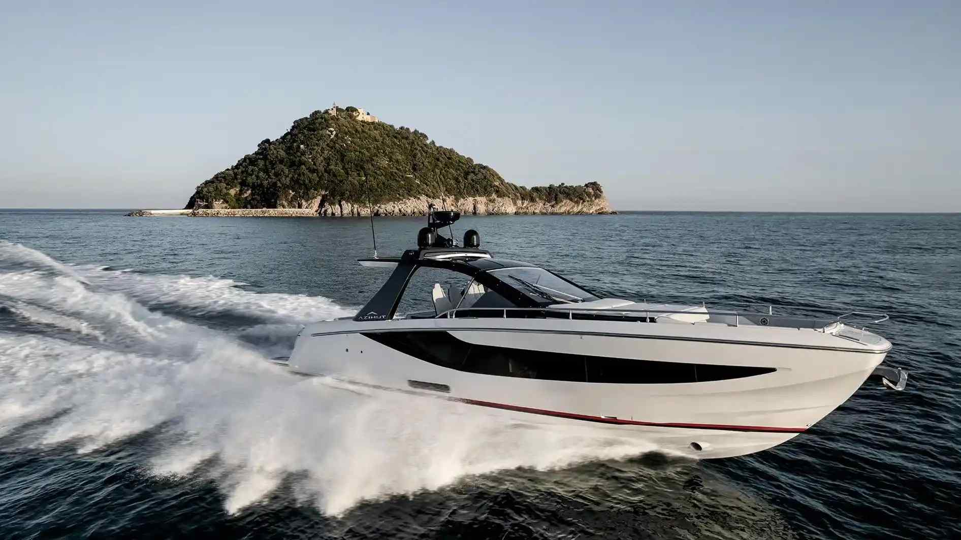 Yacht